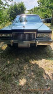 Cadillac vue de face